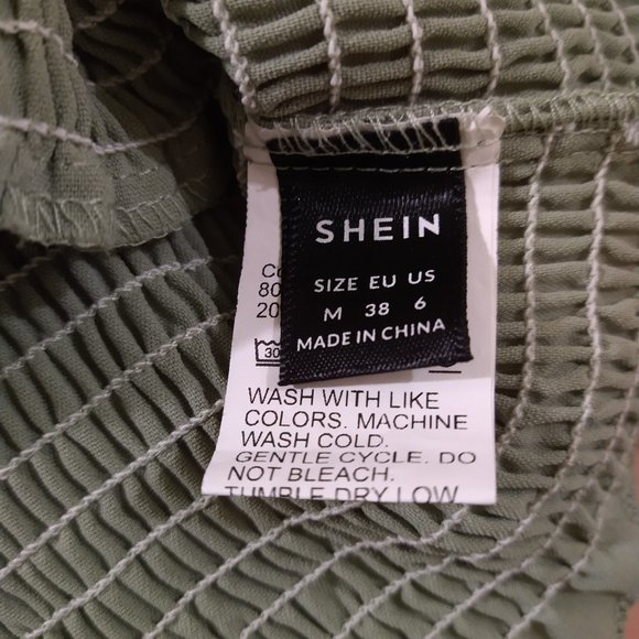 Solid Ruched Bust Scoop Neck Shirred Blouse - Picture 3 of 3